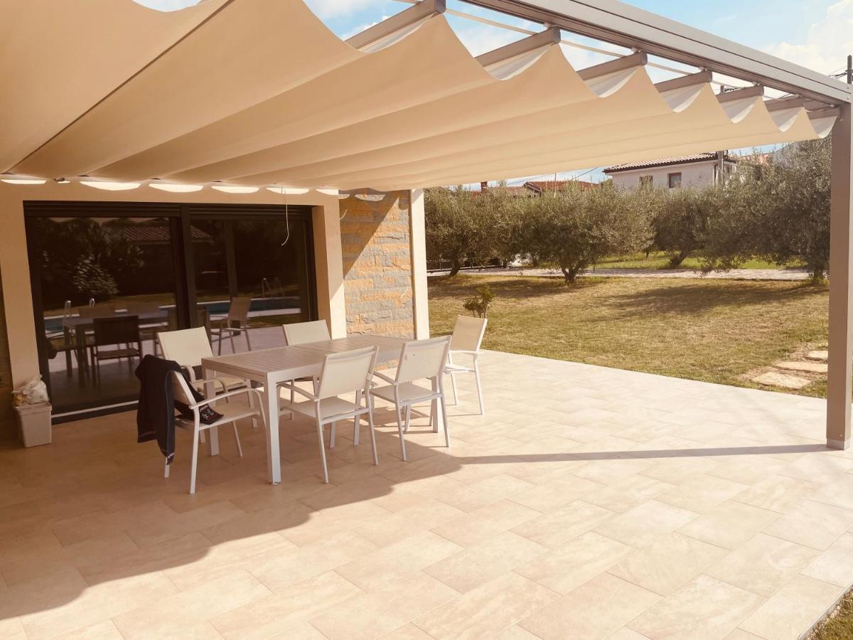 Paradise Villas With Swimming Pool Koper Exterior foto